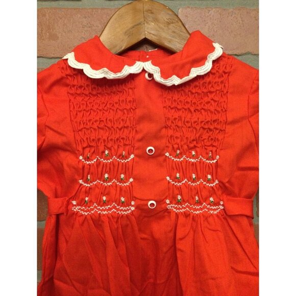 Vintage Polly Finders Kids Dress Hand Smocked Size 4T Peter Pan Collar - Picture 2 of 5